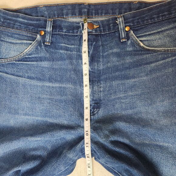 Wrangler Jeans Mens 36x30 13MWZ Denim Cowboy Western Chore Workwear Blue Collar - Picture 6 of 8